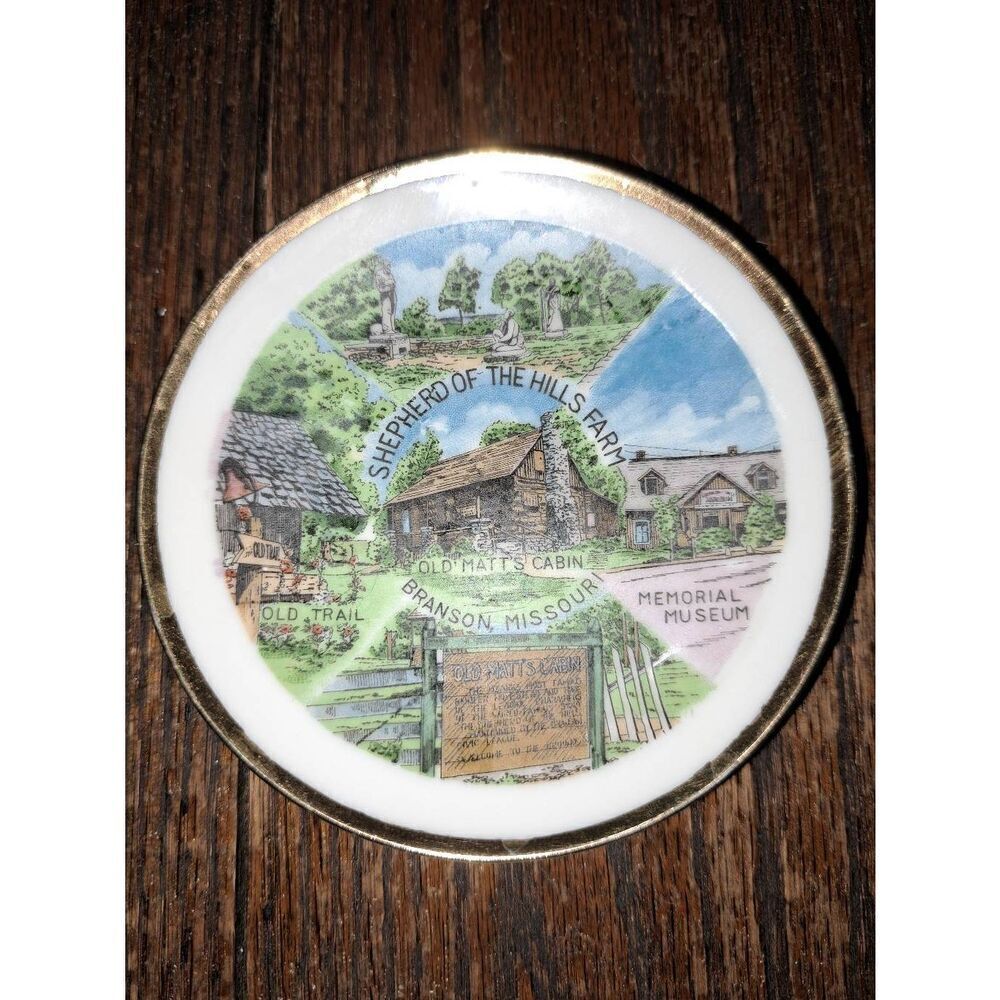 Vintage Small Miniature Shepherd of Hills Farm Branson Missouri Collector Plate